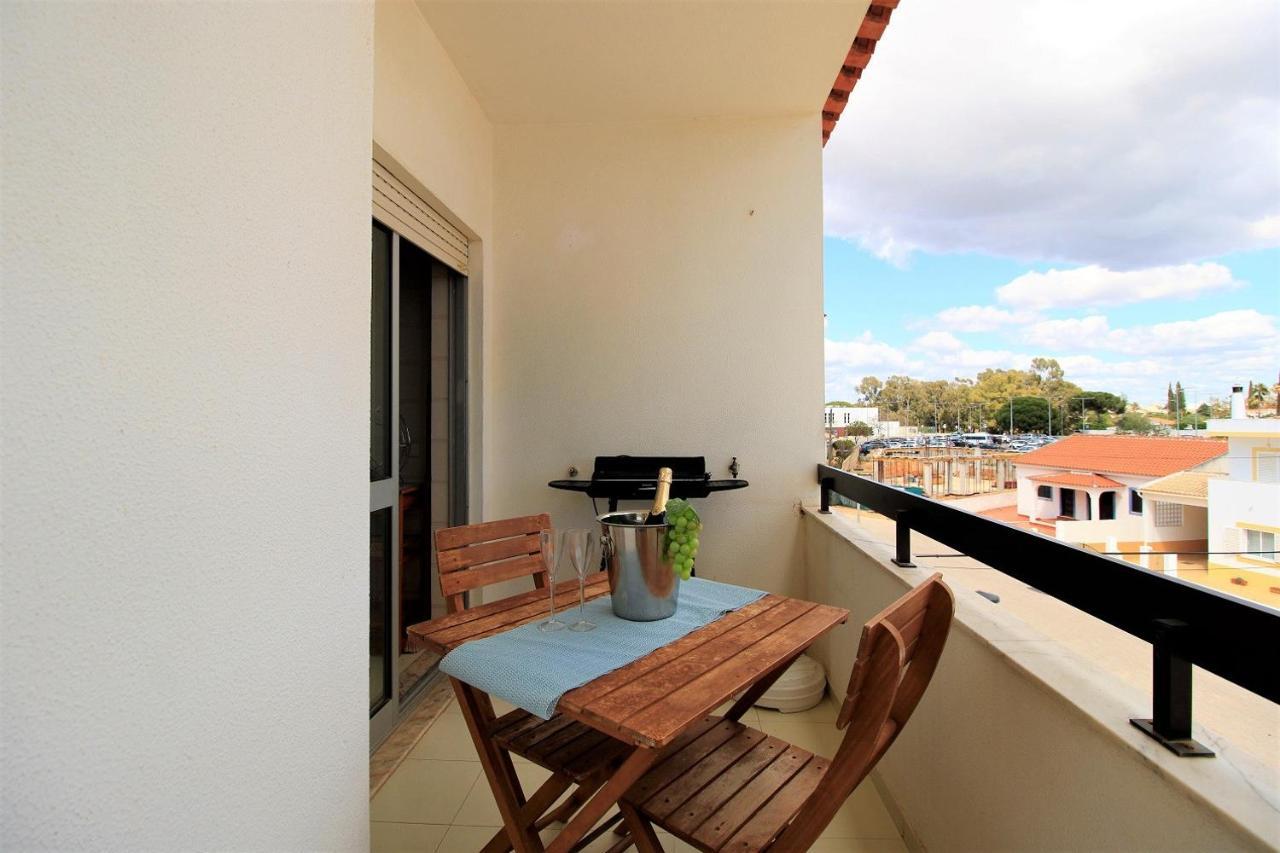 Apartmán Portimao Classic With Pool By Homing Alvor Exteriér fotografie