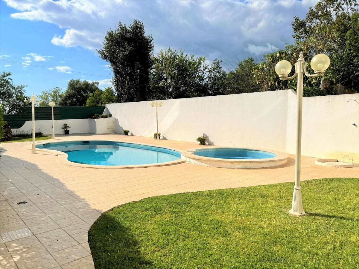 Apartmán Portimao Classic With Pool By Homing Alvor Exteriér fotografie